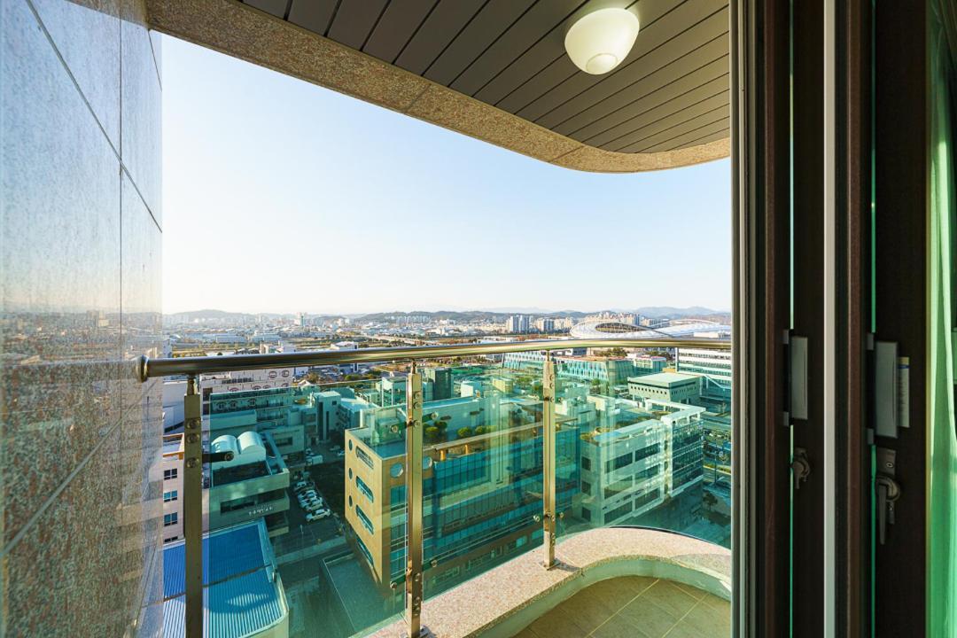 Raonstay In Perla Hotel Jinju Dış mekan fotoğraf