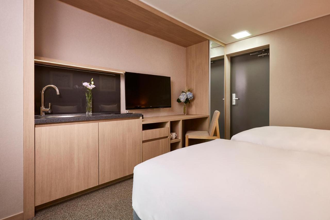 Raonstay In Perla Hotel Jinju Dış mekan fotoğraf