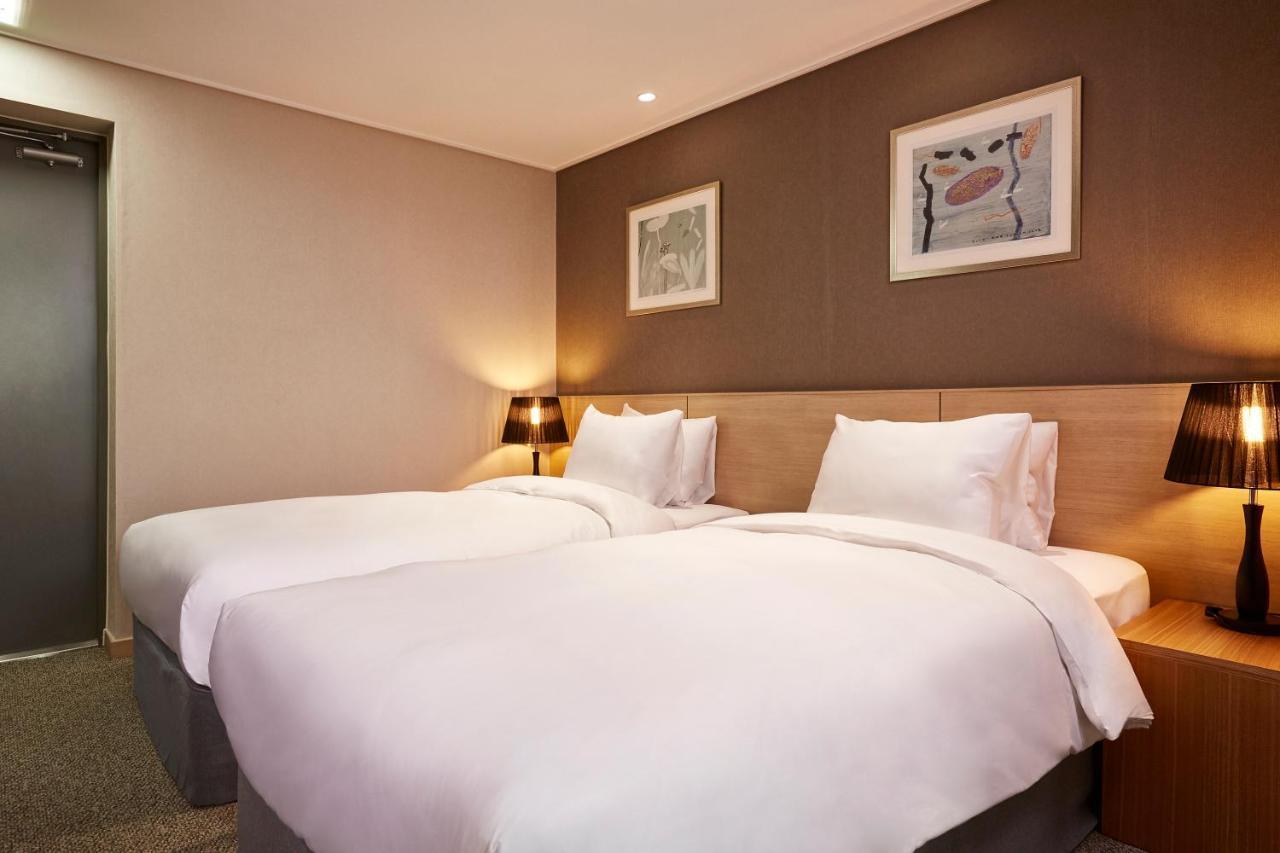 Raonstay In Perla Hotel Jinju Dış mekan fotoğraf